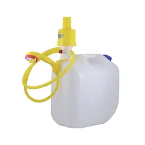 ポンプ付き水タンク